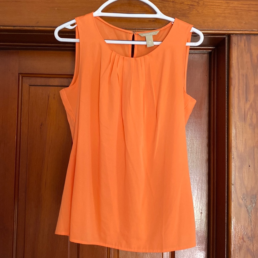 🎄Donated🎄Banana Republic Tank Top